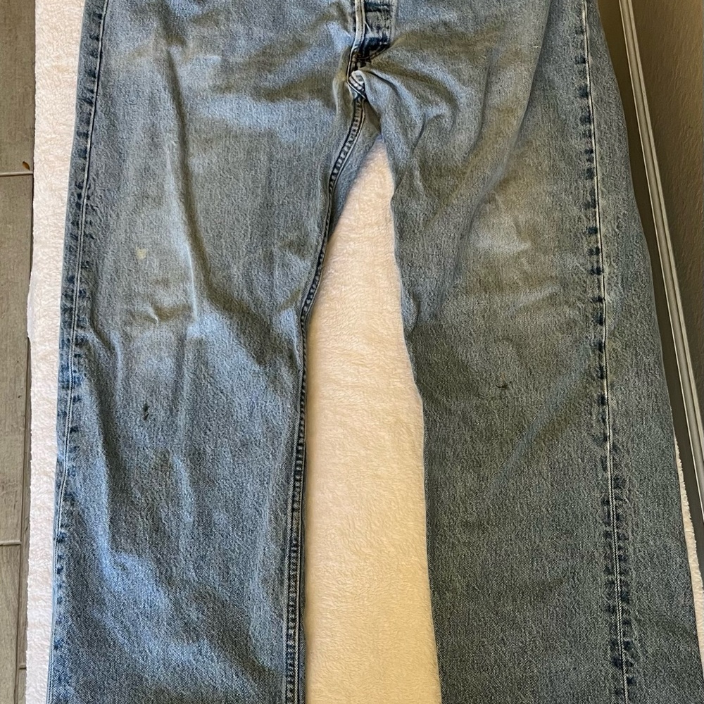 Levi's Men's Relaxed Fit Jeans in Classic Blue